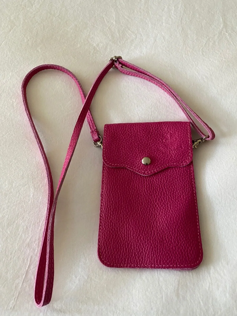 Women's leather phone purse